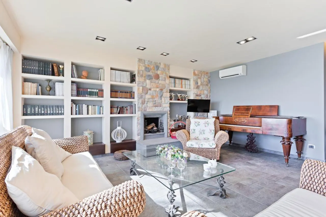 Penelope Seaview Apartment Catania 0*,  Italy